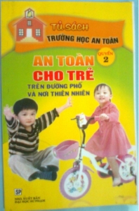 An toàn cho trẻ trên đường phố và nơi thiên nhiên Q2